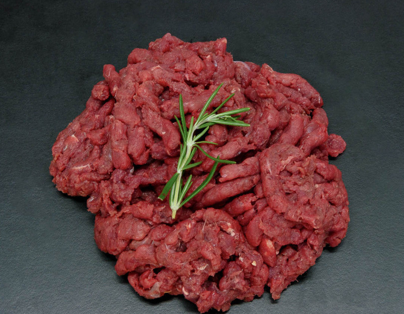 Préparation de viande hachée de Cerf (salée à 10g/kg) (1kg/colis) –
