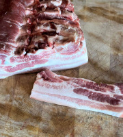Boucherie Guiset, Eleveur et boucher depuis 1961 - Tranche de lard frais de porc fermier d'Auvergne x10