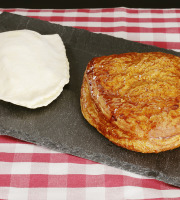 Maison Boulanger - Chausson aux pommes cru surgelé par 4