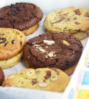 Pierre & Tim Cookies - Boîte de 12 cookies - 100% chocolat