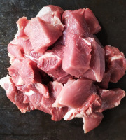 Elevage " Le Meilleur Cochon Du Monde" - Porc Plein Air et Terroir Jurassien - [Précommande] Sauté d'épaule de porc Duroc à mijoter - 800g