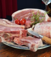 La Ferme du Chaudron - Colis de Porc BIO Barbecue : saucisses, brochettes, viande - 5 Kg