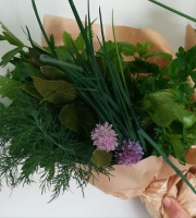 Epione - Bouquet Surprise De 7 Aromates Minimum Et/ou Fleurs Sauvages Ou Cultivés