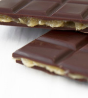 Compagnie Générale de Biscuiterie - Tablette Chocolat Noir Fourrée Caramel Beurre Salé