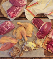 Ferme de Pleinefage - Colis Assortiment de Viande et Charcuterie Fermières - poulet, porc, canard