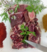 Ferme du caroire - Viande découpée pour ragoût, colombo, pot au feu, massalé,curry 1 kg