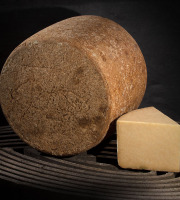 Les Affineurs des Volcans - Cantal Entre-Deux au Lait Cru AOP Portion 2,5 Kg