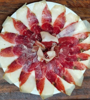 Charcuterie Mannei - Plateau de Prisuttu AOP de Porc Noir Nustrale "18 Mois d'Affinage" sans nitrites