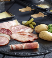 Le Lavandier Charcutier Pontivy - Plateau Raclette Charcuterie + Fromage 6 pers