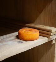 Alléosse Maitre Artisan Affineur Fromager - Murols d'Auvergne (1/2)