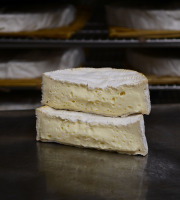 Alléosse Maitre Artisan Affineur Fromager - Coulommiers au lait cru Demi