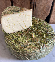 La Ferme de Labouygues - Tomme fermière au foin - Entière