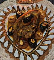 Le Paradis d'Escargot - Tajine agneau au pruneaux amande abricot pour 5 personnes