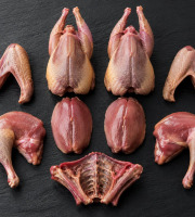 Des Poules et des Vignes à Bourgueil - 2 Cailles de Touraine  découpées