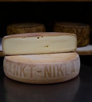 Alléosse Maitre Artisan Affineur Fromager - Raclette St Nicklaus au lait cru