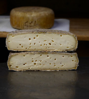 Alléosse Maitre Artisan Affineur Fromager - Saint Nectaire fermier AOP au lait cru