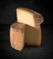 Les Affineurs des Volcans - Tommette de Brebis Demie (env. 300g)