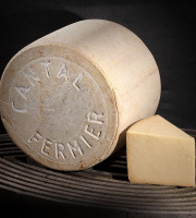 Les Affineurs des Volcans - Cantal Fermier Jeune AOP Portion 10 Kg
