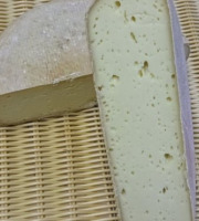 Fromagerie de la Chapelle Saint Jean - Raclette saint jean demi