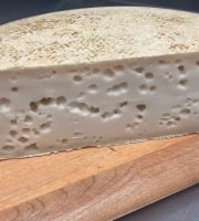 Les Biquettes de Cercles - Dunn Louise - Demi tomme de Geyrie (lait de chèvre bio cru entier)