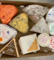 Fromagerie de la Chapelle Saint Jean - Le Grand Plateau Découverte (2,5kg)