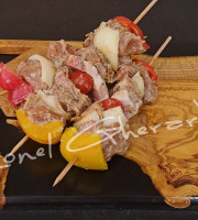 Boucherie Charcuterie Traiteur Lionel Ghérardi - Brochette de Veau Label Rouge marinée aux cèpes x 2
