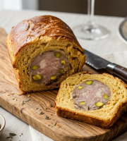 Le Cochon Sans Cochonnerie - Saucisson brioché pistaché sans nitrite 750g