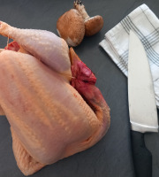 La Ferme de Charnioux - Poulet prêt à cuire élevé en plein air - 1,8kg