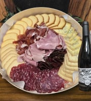 La Fermière - Offre de Lancement! Raclette Fromages & Charcuteries pour 6 Pers + 2 Bouteille Offerte!