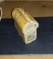 Ferme de Montchervet - Pâté En Croûte Au Foie Gras Apéritif, 400g