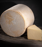 Les Affineurs des Volcans - Cantal Jeune Pasteurisé AOP Portion 10 Kg