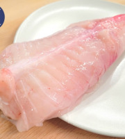 La Criée d'à Côté - Queue de Lotte Pelée et Vidée | 1,4 Kg à 1,9kg la pièce