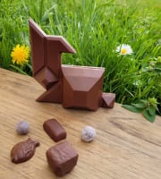 Basile et Téa - Lapin en chocolat au Lait 39% de Pâques Garni 130g