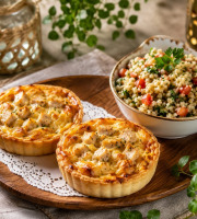 Le Paradis d'Escargot - 2 mini quiches au poulet accompagnées d'une portion de taboulé