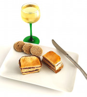 Traiteur Gourmet d'Alsace - Mille Feuille de Foie gras de Canard mi-cuit IGP du sud ouest et Magret de canard fumé 200Gr