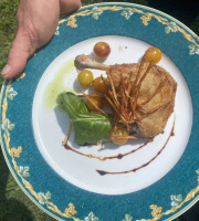 Des Poules et des Vignes à Bourgueil - Canard braisé et mirabelles de Touraine