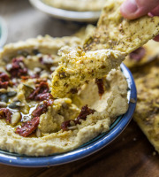 Graines Précieuses - Triangles De Galettes Spécial Houmous Au Zaahtar Et Au Thym Sauvage