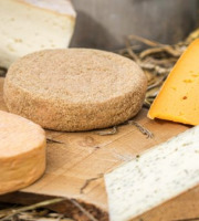 Ferme du Sire de Créquy - Fromages fermier - plateau  15 personnes