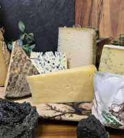 La Fermière - Plateau de fromages "La Grande Tablée Auvergnate "