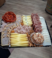 Boutique Boisette - Plateau apéro fromages et charcuteries 6 personnes