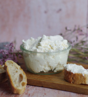 Elevage La Doudou - Fromage Blanc De Chèvre