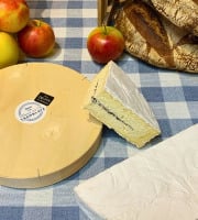 Ferme de La Tremblaye - Brie à la Truffe noire du Périgord entier 1Kg