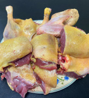 Des Poules et des Vignes à Bourgueil - Viande et peau de canard gras pour animaux