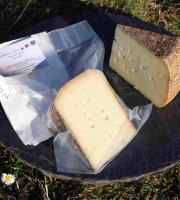 Maxime Bajas – Ferme De L’Aouda - Fromage de brebis PéDescaous –  Bergerie 5 mois – 500g