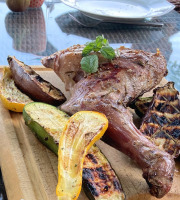 Les Biquettes de Cercles - Dunn Louise - Epaule de chevreau de lait biologique surgelée