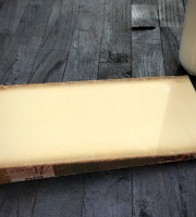 Elevage de Cochons en Forêt et Produits du Terroir Jurassien - Comté Doux - AB - 500g