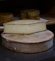 Alléosse Maitre Artisan Affineur Fromager - Abondance fermière AOP au lait cru