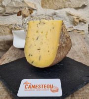 Lou Canesteou - Tomme du Berry Truffe 1kg