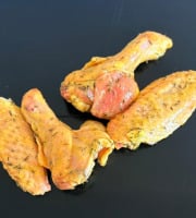 La Ferme de Charnioux - Wings de poulet marinés Thym/Citron élevé en plein air - 1kg