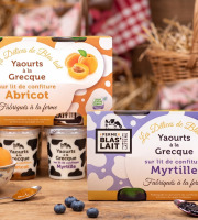 La Ferme de Blas'Lait - Lot Yaourts à la grecque sur lit de confiture Myrtille x4 + Abricot x4